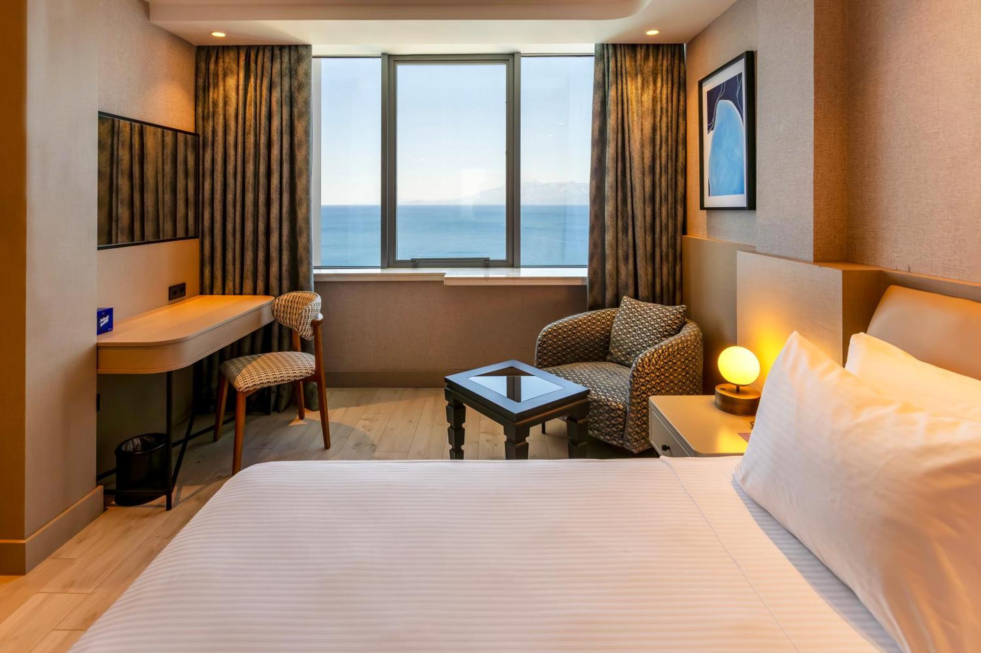 Delta Hotels By Marriott Antalya Lara - Adult Only Kültér fotó