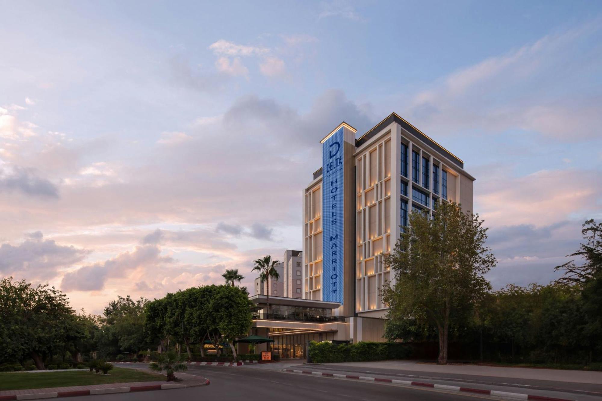 Delta Hotels By Marriott Antalya Lara - Adult Only Kültér fotó